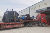 1000*700液壓對輥制砂機，1210反擊破發往四川